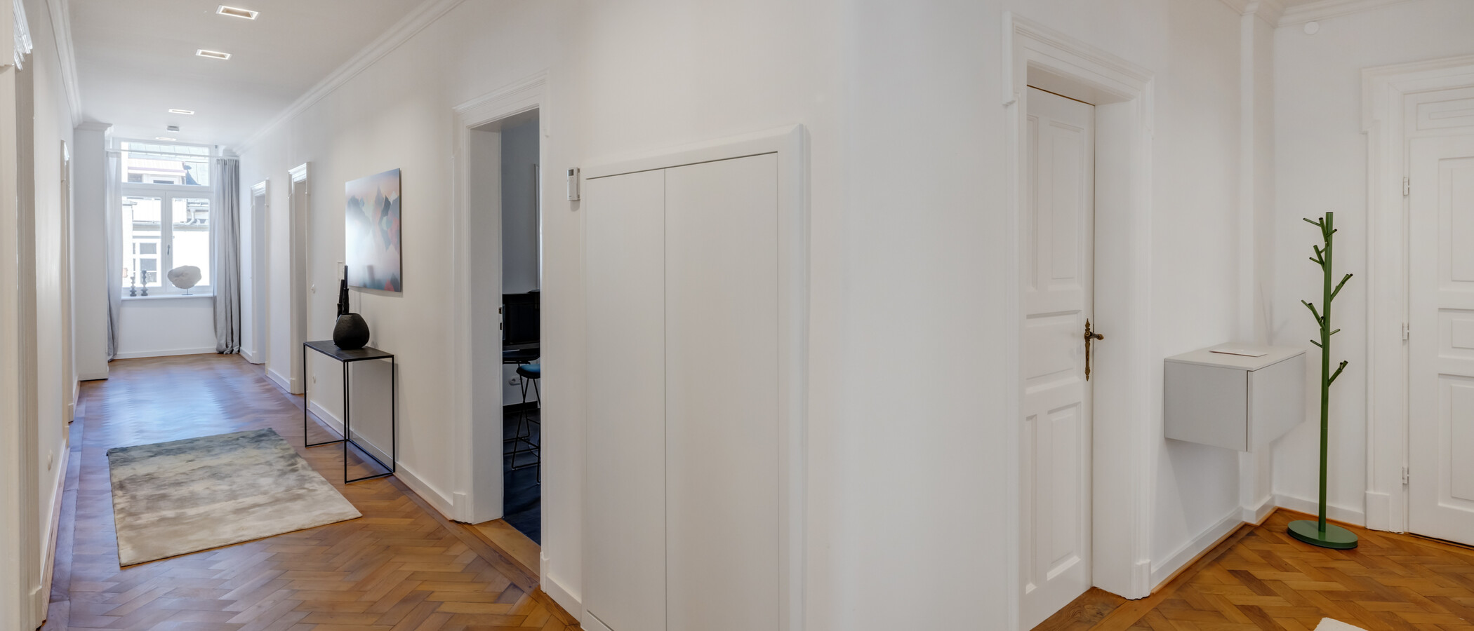 Wohnung München Schwabing-Nord (zw. Leopoldstraße & Englischen Garten) 02 Flur/Gang 14397
