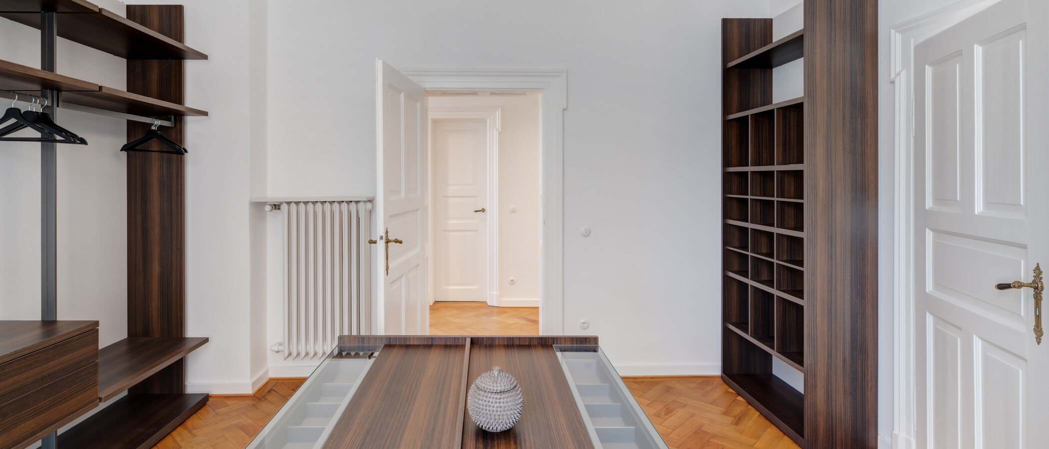 Wohnung München Schwabing-Nord (zw. Leopoldstraße & Englischen Garten) 03 Ankleide 14397