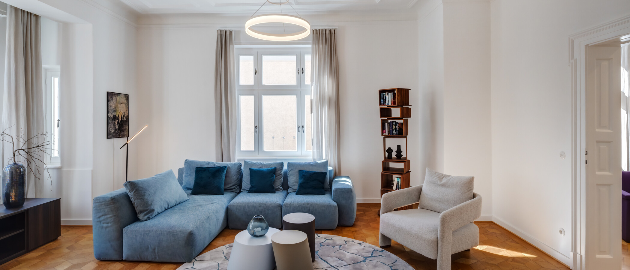 Wohnung München Schwabing-Nord (zw. Leopoldstraße & Englischen Garten) 01 Wohnzimmer 14397