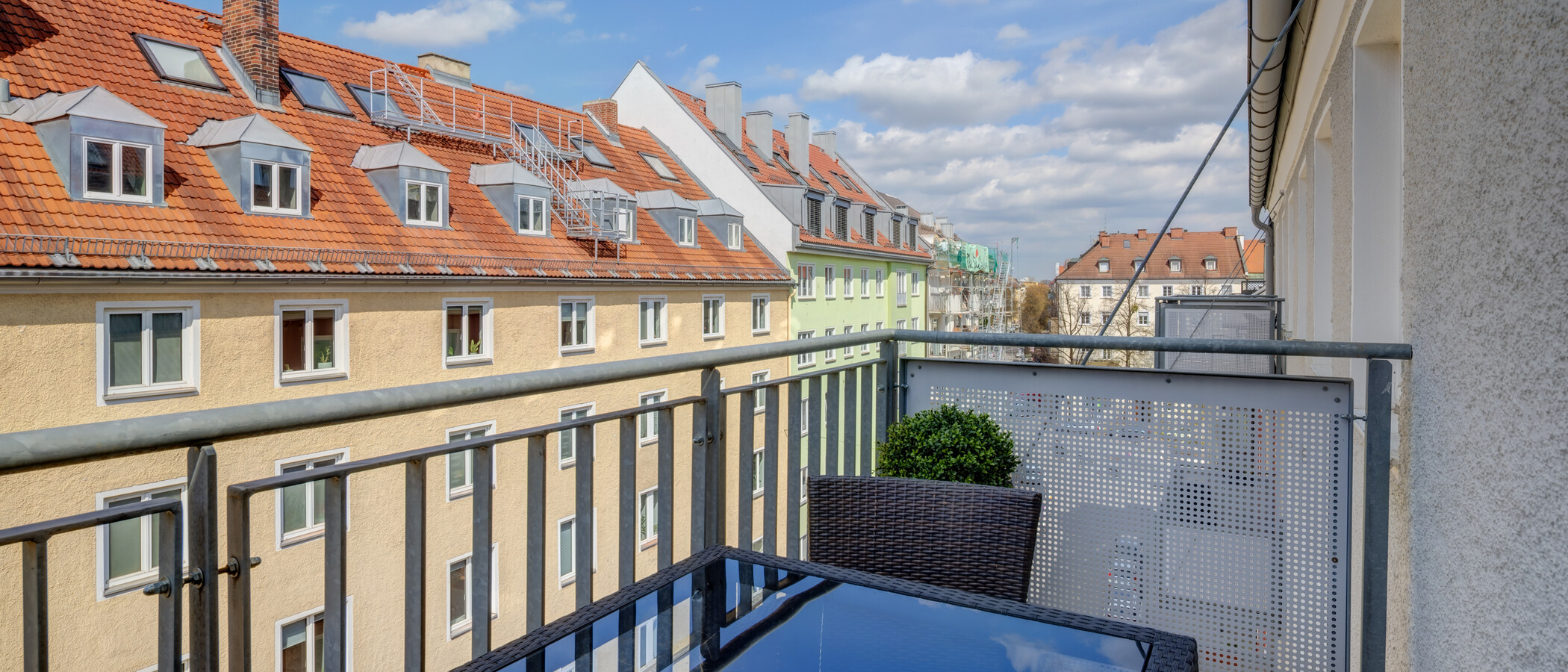 Wohnung München Maxvorstadt - Rund um den Josephsplatz 02 Balkon 14405