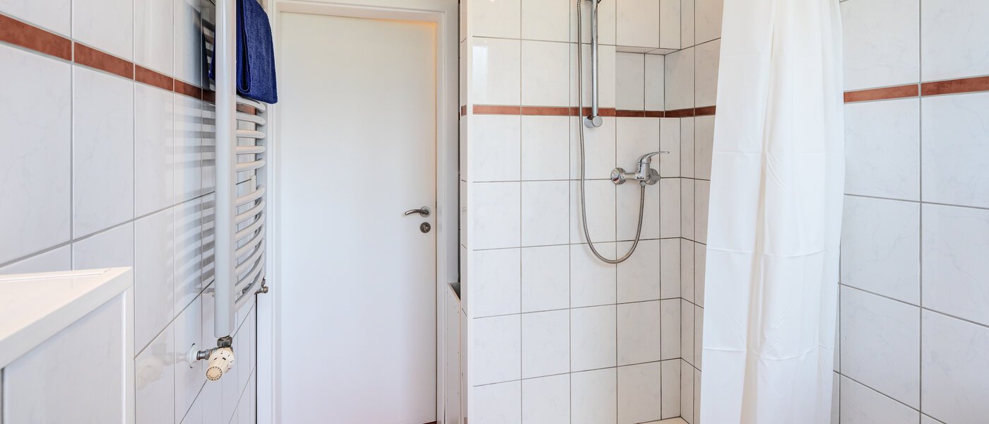 Wohnung Germering 02 Badezimmer 14418
