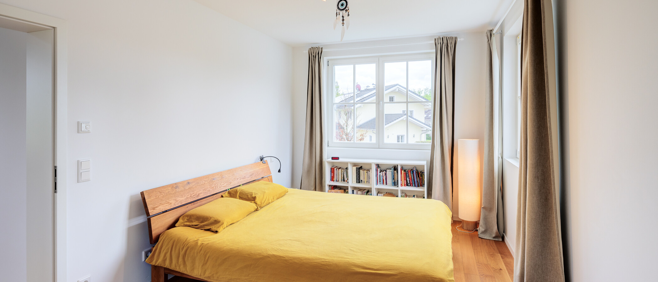 Einfamilienhaus Schäftlarn 01 1. Schlafzimmer 14427