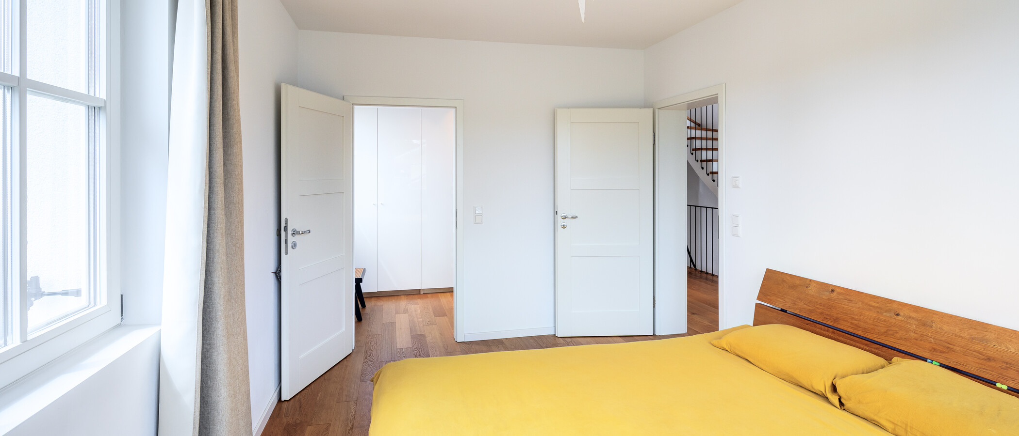 Einfamilienhaus Schäftlarn 02 1. Schlafzimmer 14427