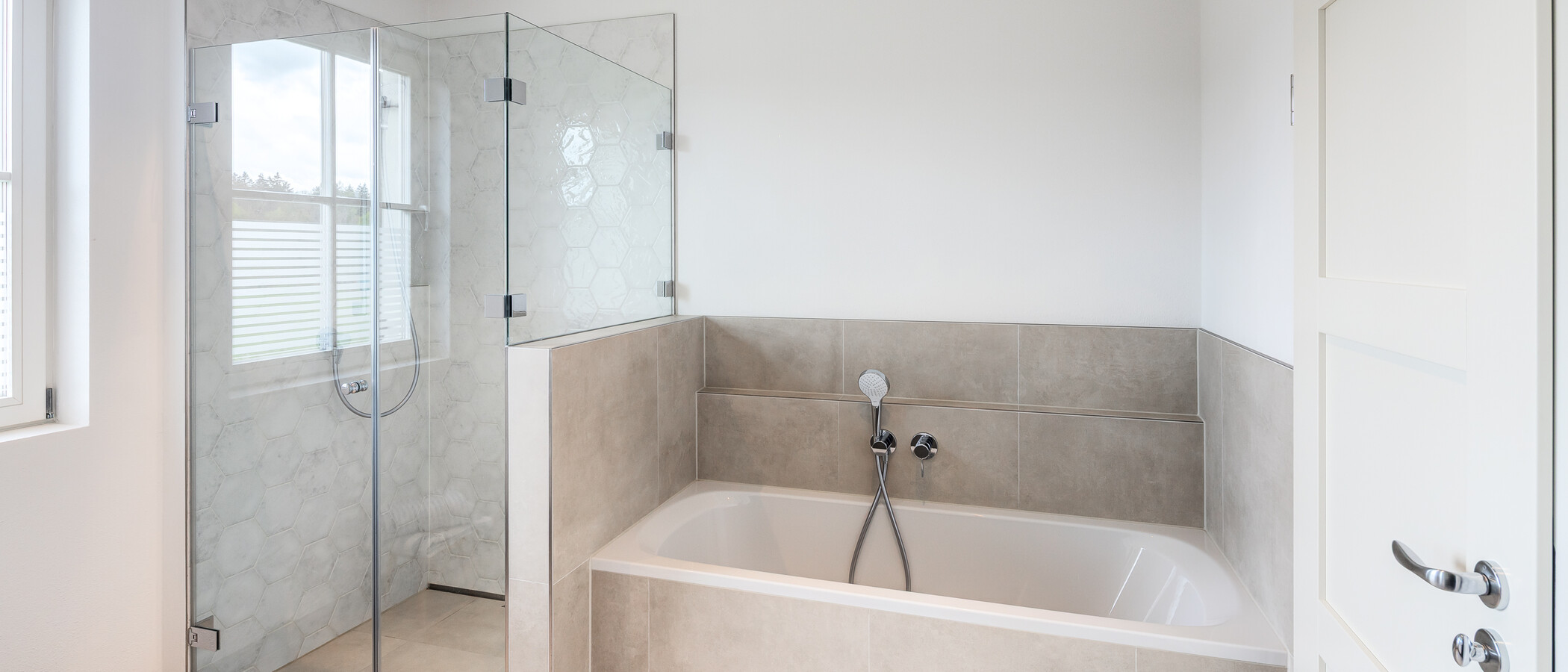 Einfamilienhaus Schäftlarn 02 1. Badezimmer 14427