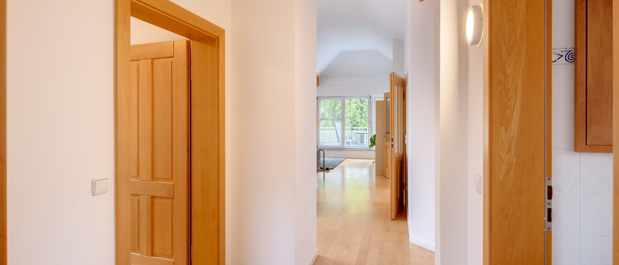 Dachgeschosswohnung München Waldperlach 04 Flur/Gang 14432