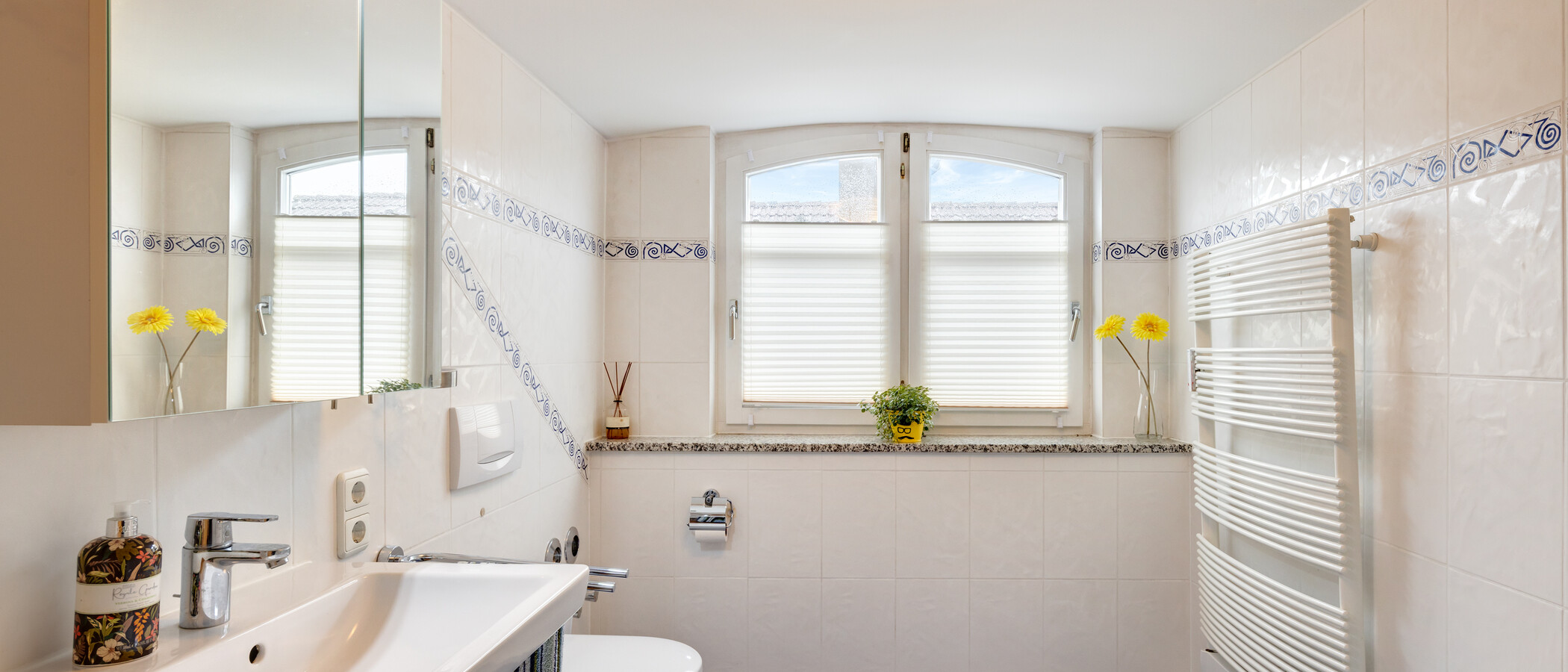 Dachgeschosswohnung München Waldperlach 01 1. Badezimmer 14432