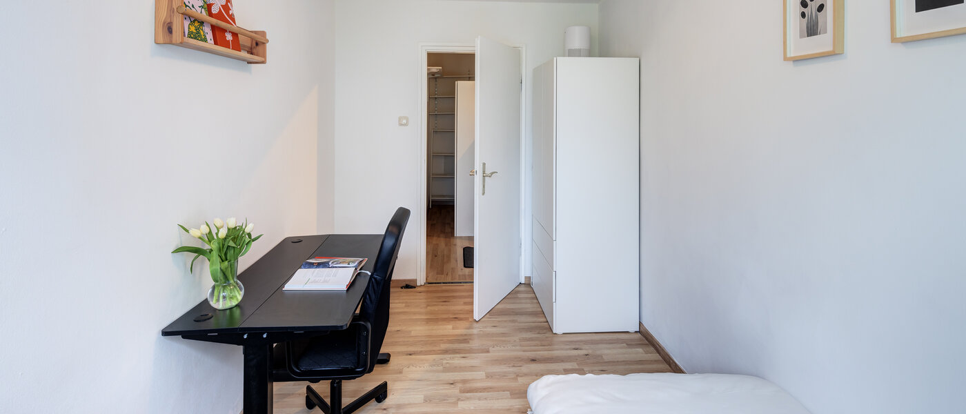Wohnung München Freimann 02 2. Schlafzimmer	 14434
