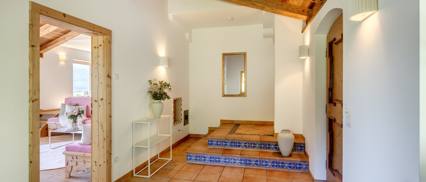 Villa Bad Wiessee 02 Flur/Gang 14436