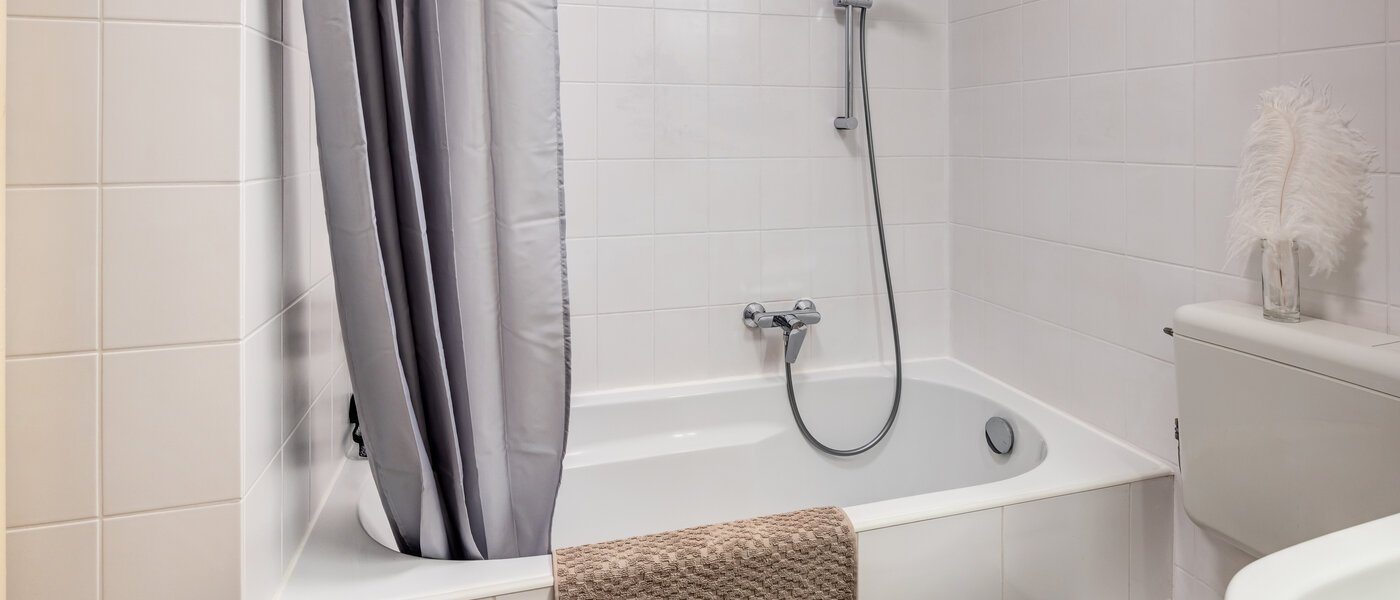 Wohnung München Johanneskirchen 01 Badezimmer 14442