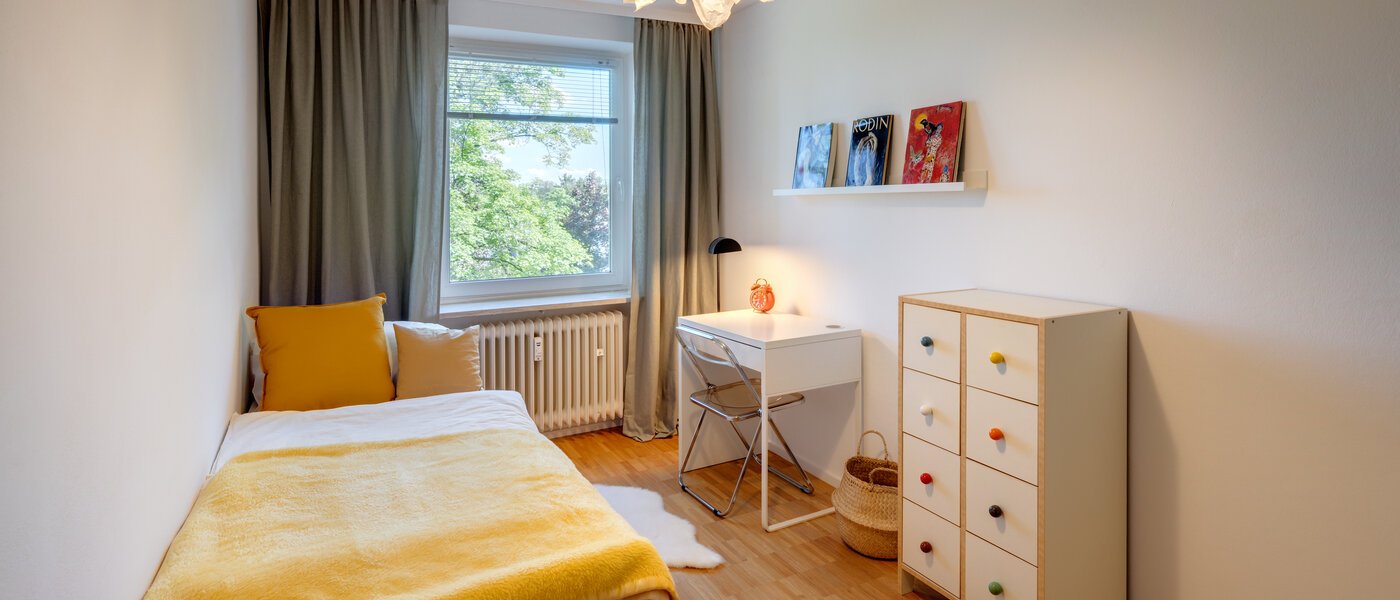 Wohnung Stockdorf 02 2. Schlafzimmer	 14451