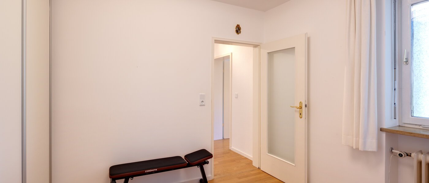 Wohnung München Menterschwaige 02 Ankleide 14458