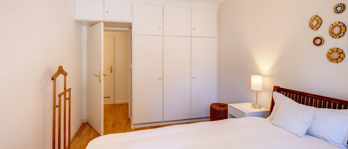 Wohnung München Menterschwaige 02 2. Schlafzimmer	 14458
