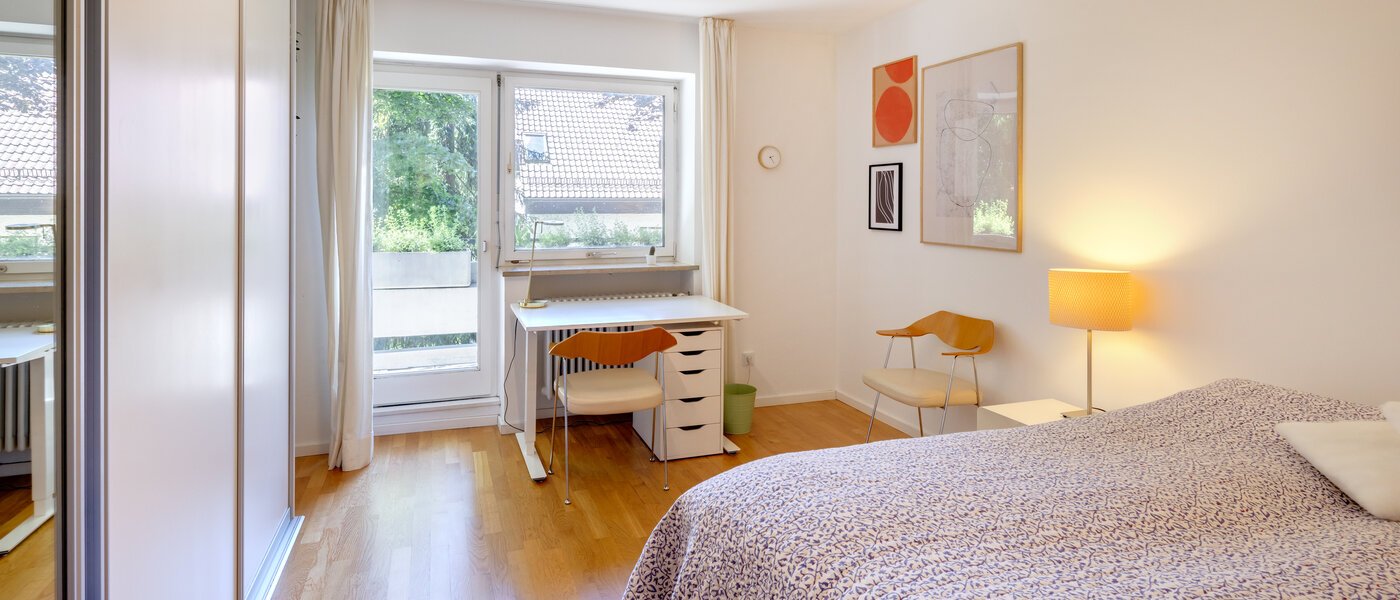Wohnung München Menterschwaige 01 1. Schlafzimmer 14458