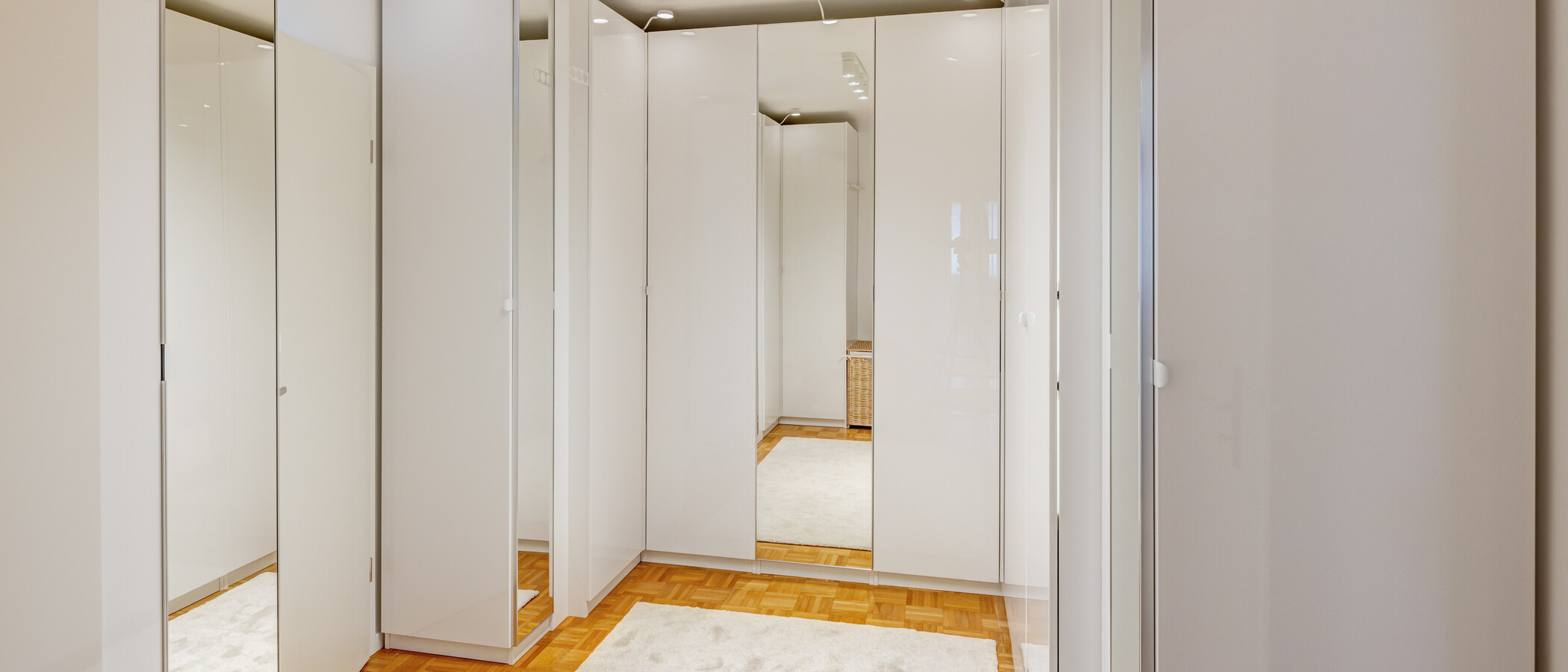 Wohnung München Lehel 01 Ankleide 14463