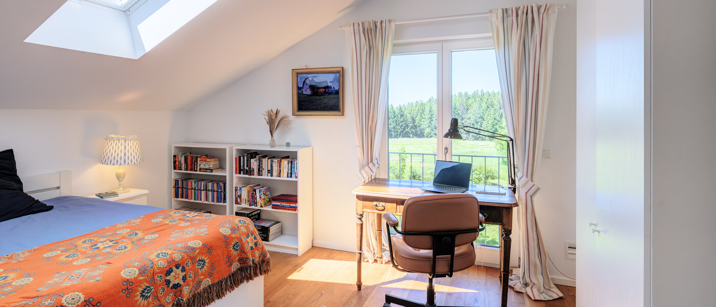 Doppelhaushälfte Icking 01 2. Schlafzimmer	 14465