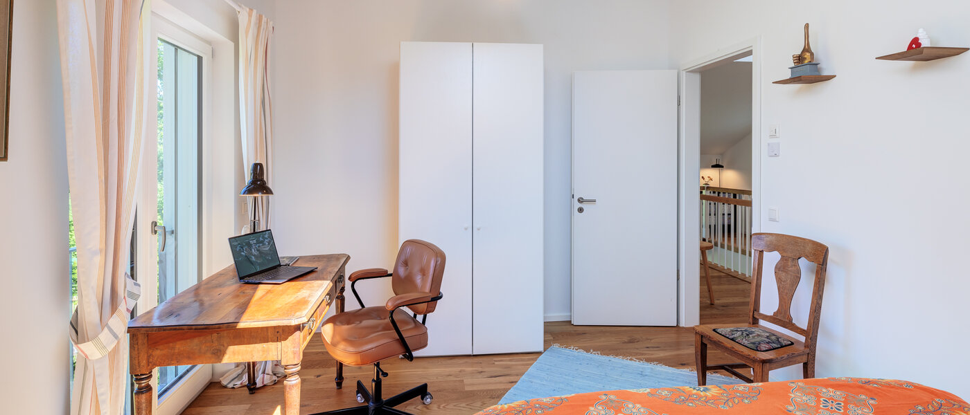 Doppelhaushälfte Icking 03 2. Schlafzimmer	 14465