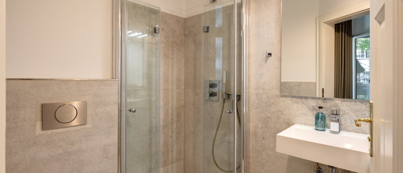 Wohnung München Dreimühlenviertel 01 2. Badezimmer 14476