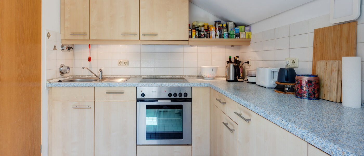 Dachgeschosswohnung München Harlaching 01 Küche 14501