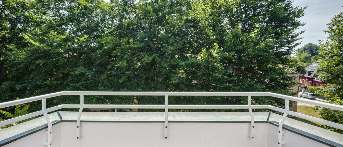 Dachgeschosswohnung München Harlaching 01 Balkon 14501