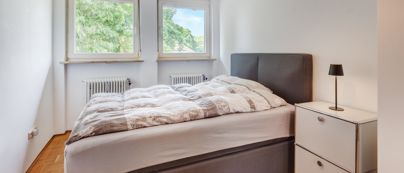 Dachgeschosswohnung München Harlaching 02 Schlafzimmer 14501