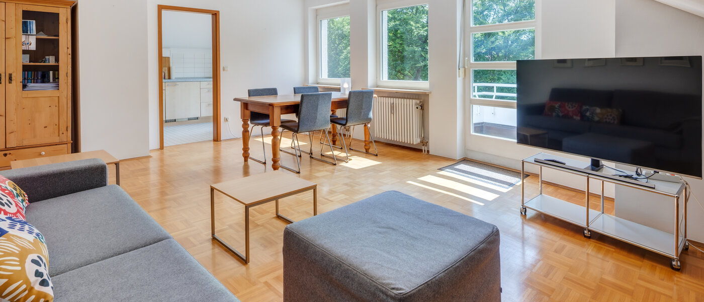 Dachgeschosswohnung München Harlaching 04 Wohnbereich 14501