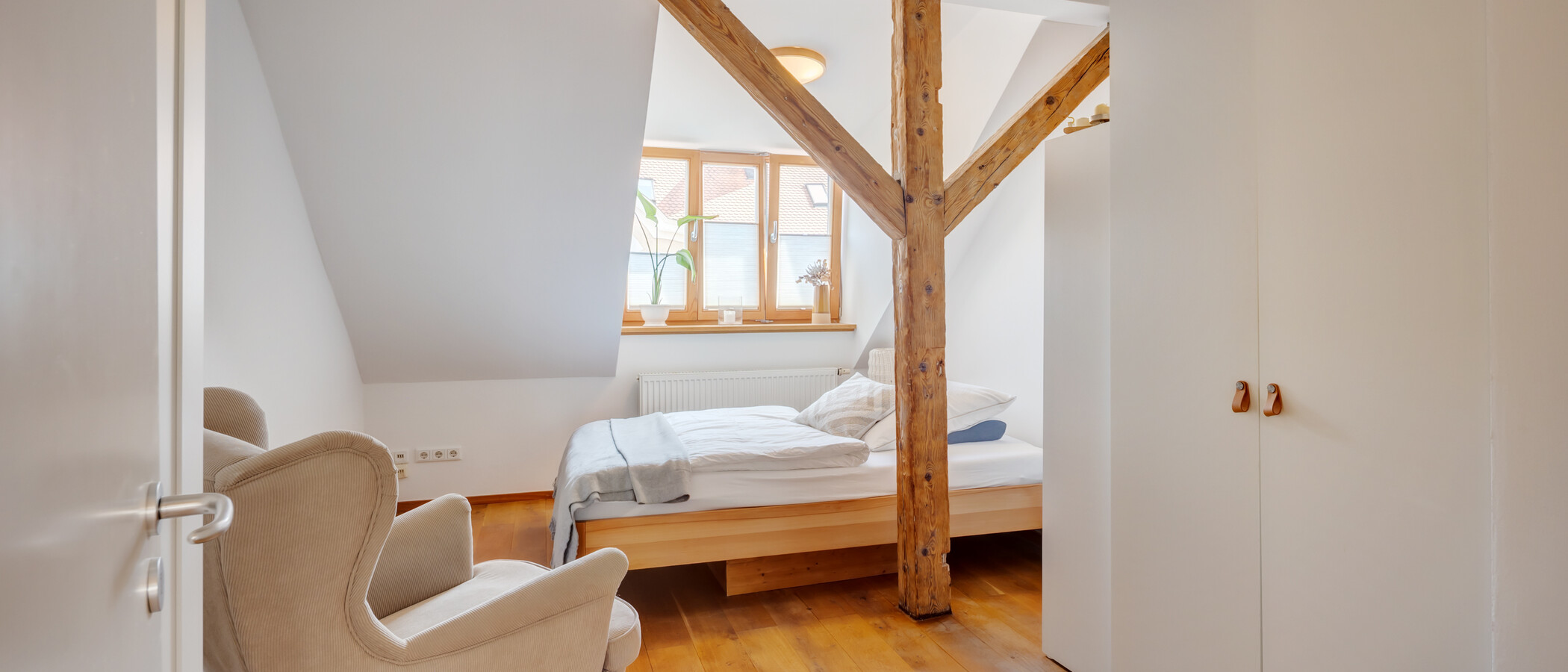 Dachgeschosswohnung München Dreimühlenviertel 01 2. Schlafzimmer	 14505
