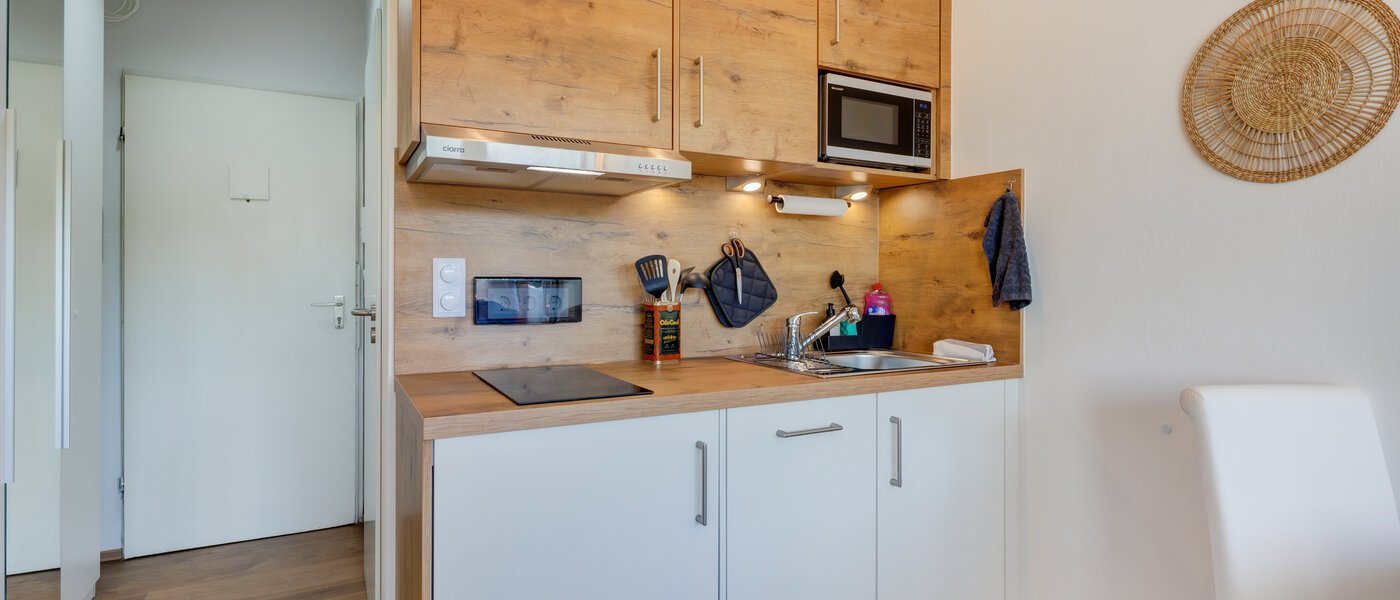 Apartment München Am Hart 01 Küche 14506