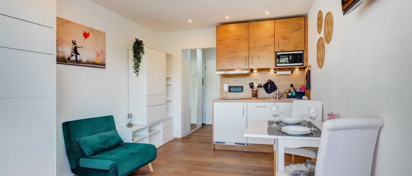 Apartment München Am Hart 01 Wohnbereich 14506