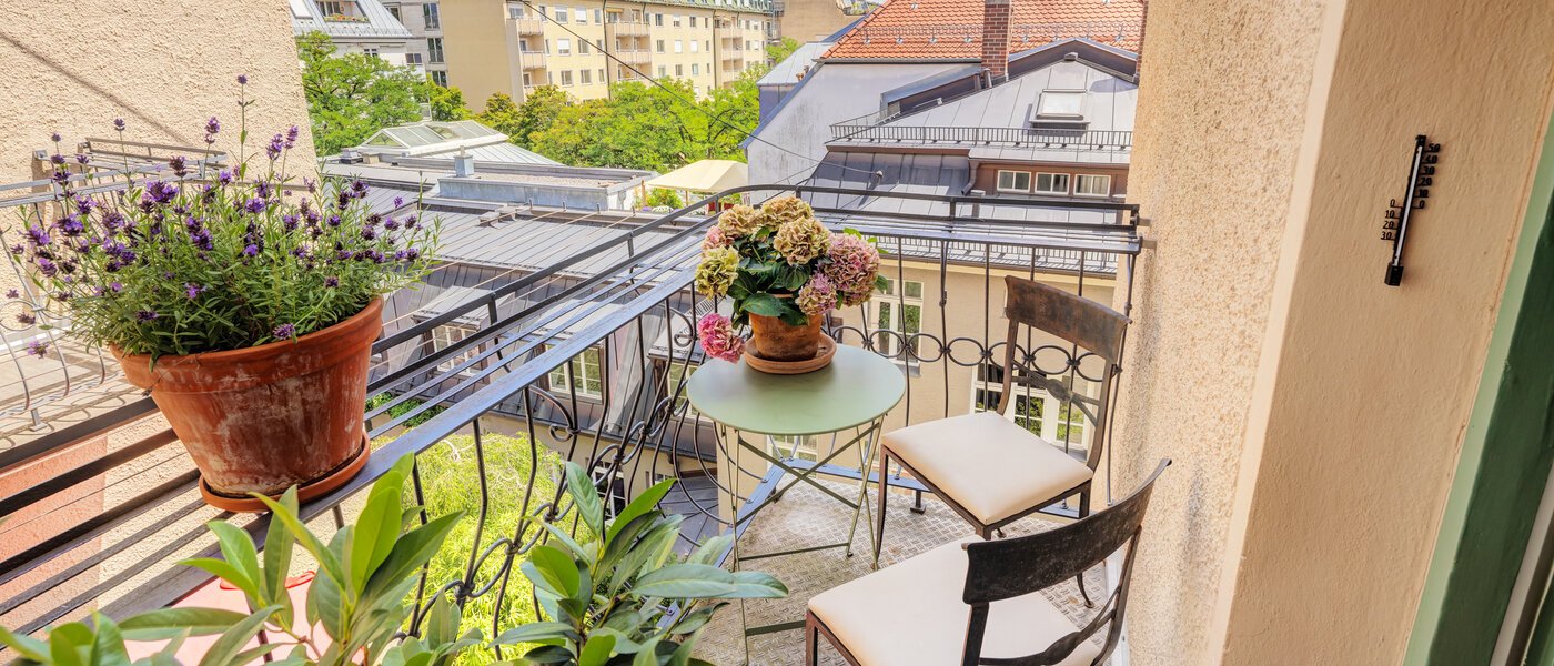 Wohnung München Neuhausen 01 Balkon 14528