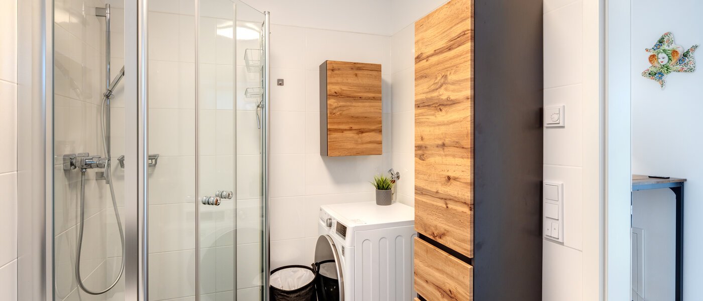 Wohnung Unterföhring 02 Badezimmer 14540