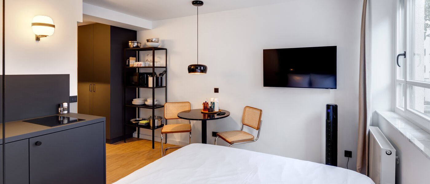 Apartment München Schwabing-West (rund um den Hohenzollernplatz) 03 Wohnbereich 14544