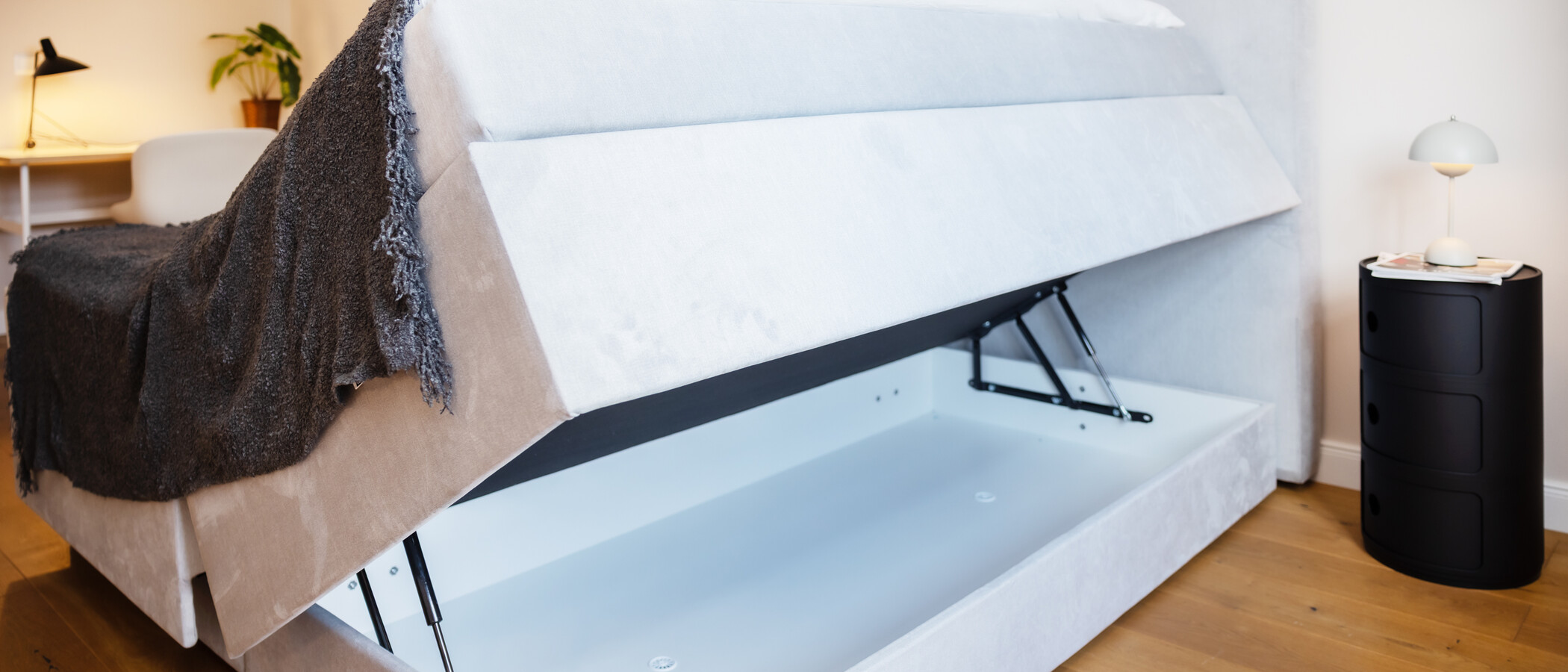 Dachgeschosswohnung München Neuhausen 03 Schlafzimmer 14555