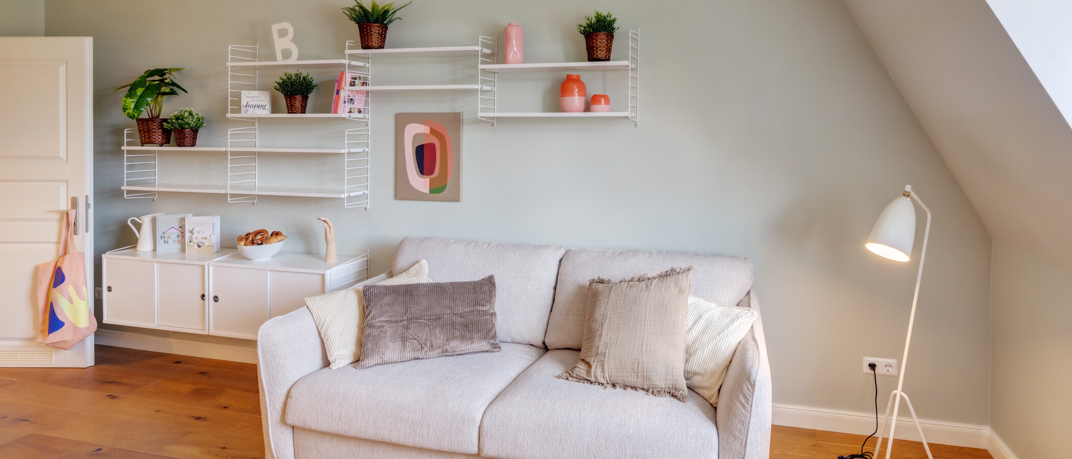 Dachgeschosswohnung München Neuhausen 04 Wohnbereich 14555