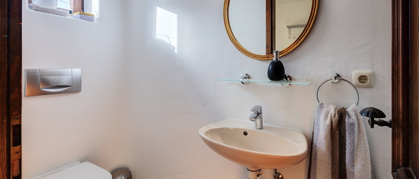 Doppelhaushälfte München Obersendling 01 Gäste-WC 14567