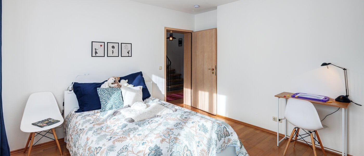 Doppelhaushälfte München Obersendling 02 2. Schlafzimmer	 14567