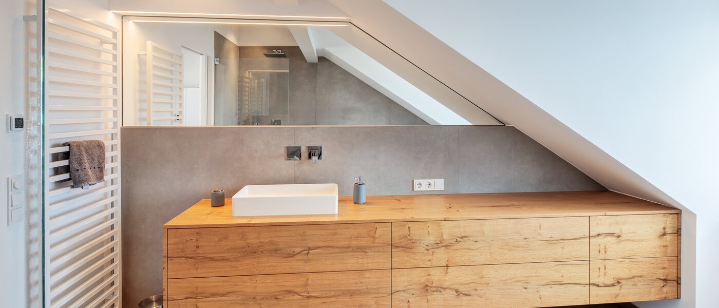 Dachgeschosswohnung München Maxvorstadt 02 Badezimmer 14568