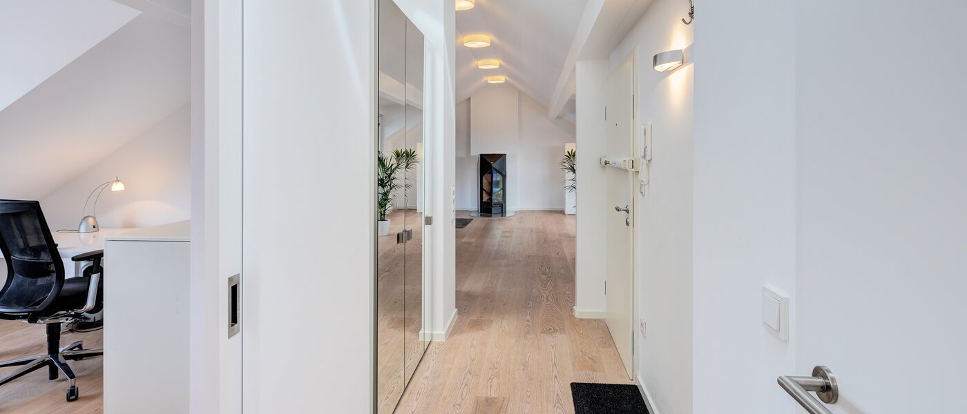Dachgeschosswohnung München Maxvorstadt 03 Flur/Gang 14568