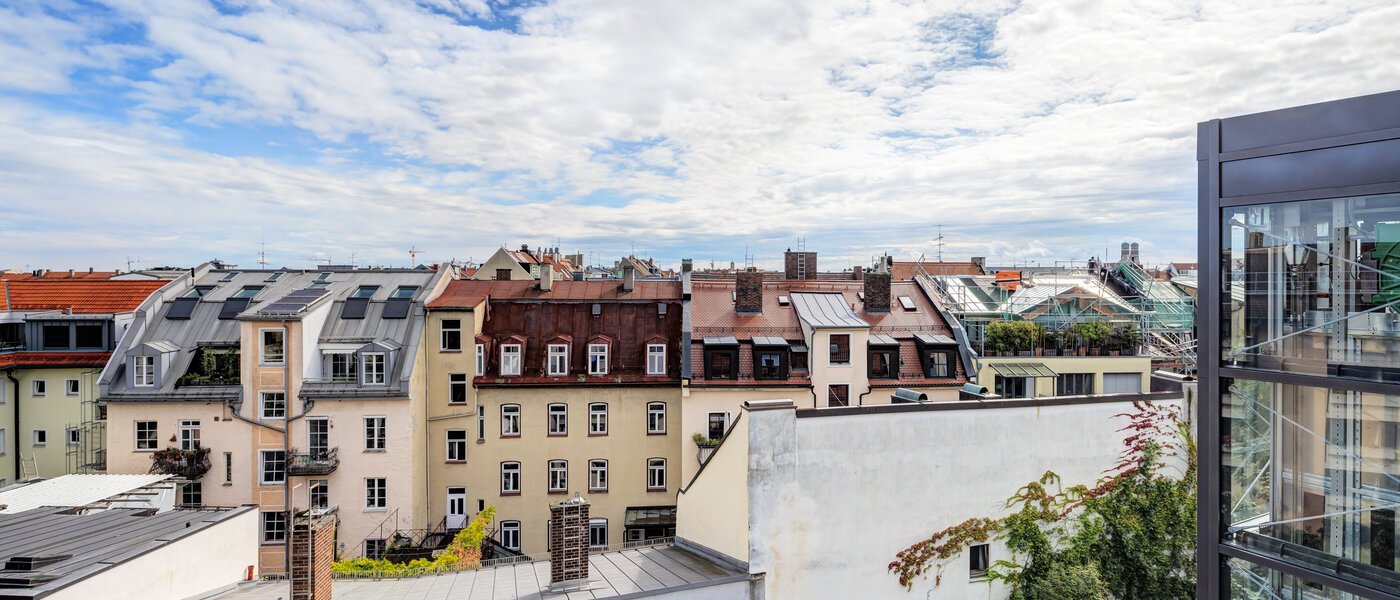 Dachgeschosswohnung München Maxvorstadt 01 Aussicht 14568