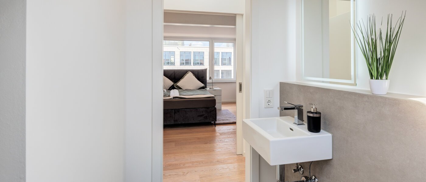 Dachgeschosswohnung München Maxvorstadt 02 Gäste-WC 14568