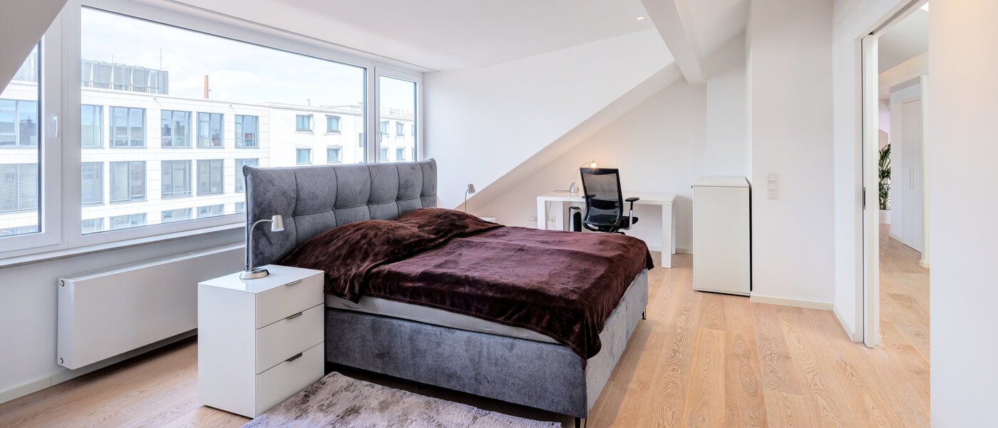 Dachgeschosswohnung München Maxvorstadt 02 Schlafzimmer 14568