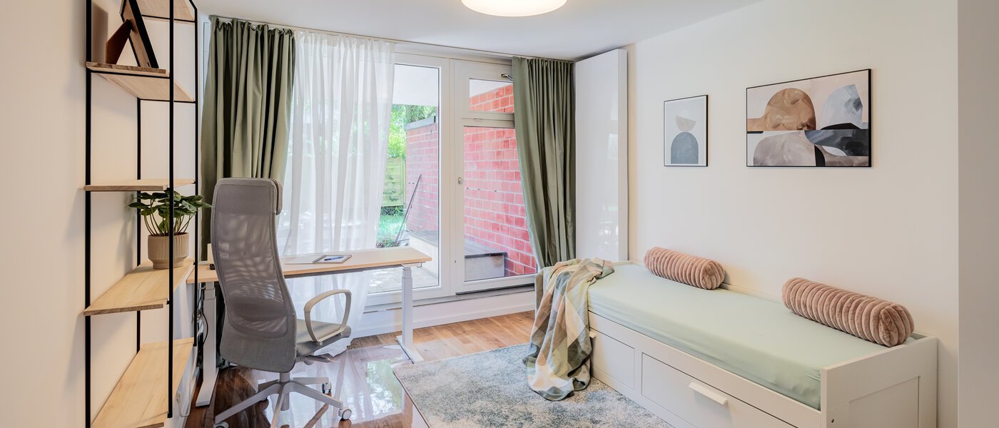 Wohnung Pullach im Isartal 01 2. Schlafzimmer	 14573