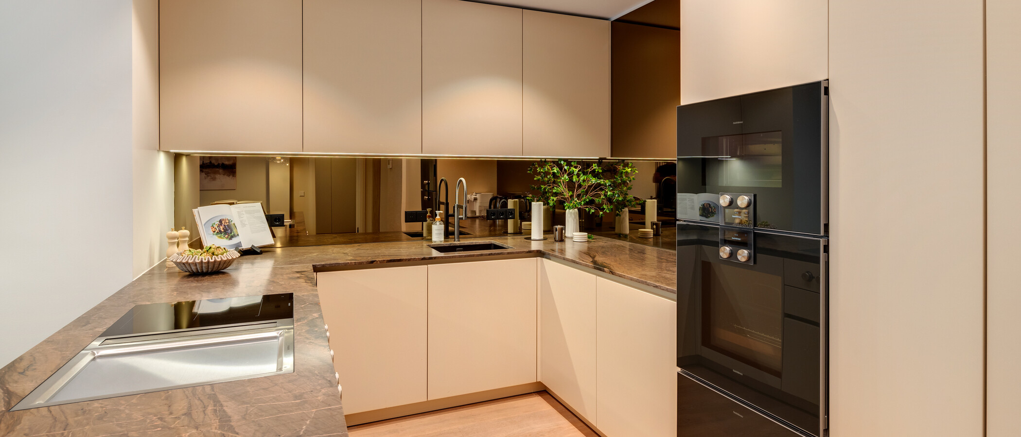 Wohnung München Maxvorstadt - Museumsviertel 01 Küche 14574