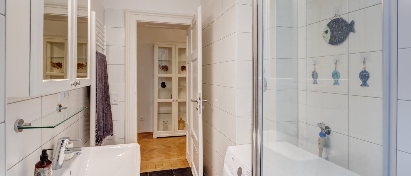 Wohnung München Altbogenhausen 02 Badezimmer 14584