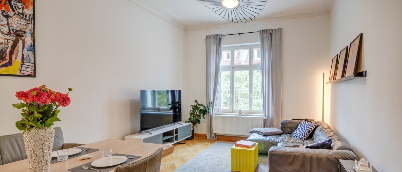 Wohnung München Altbogenhausen 01 Wohnzimmer 14584
