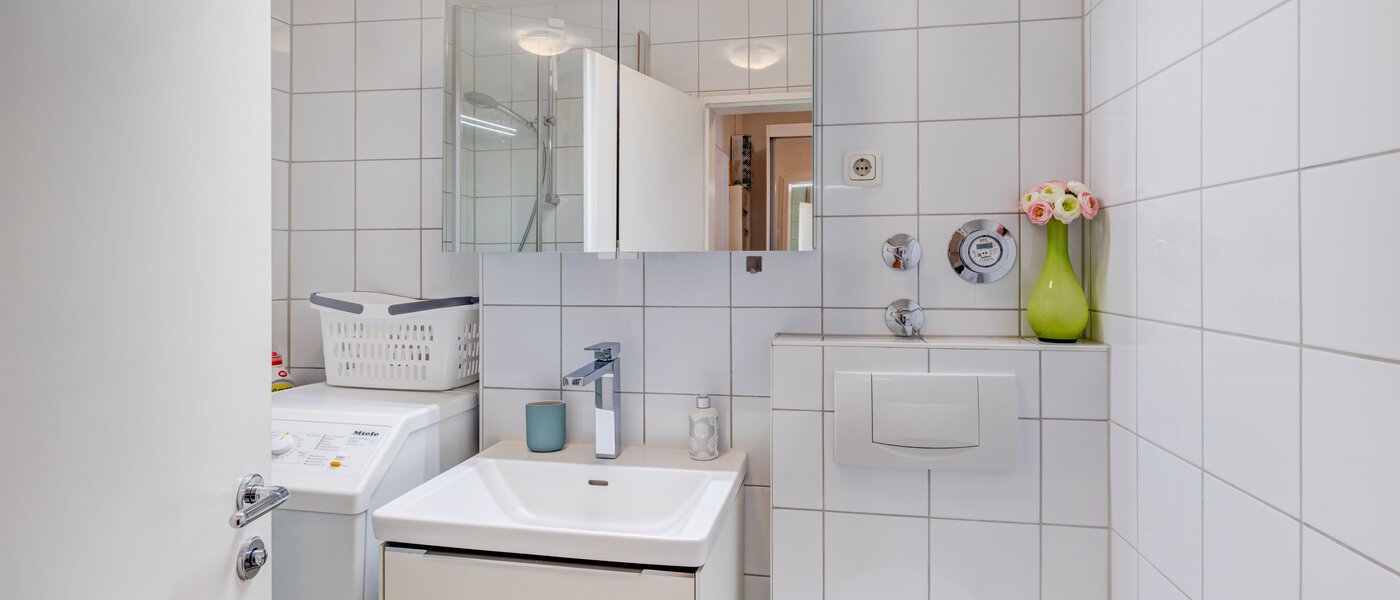 Wohnung München Neuhausen 01 Badezimmer 14587