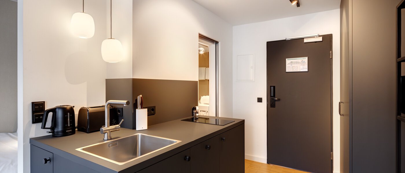 Apartment München Schwabing-West (rund um den Hohenzollernplatz) 02 Küche 14592