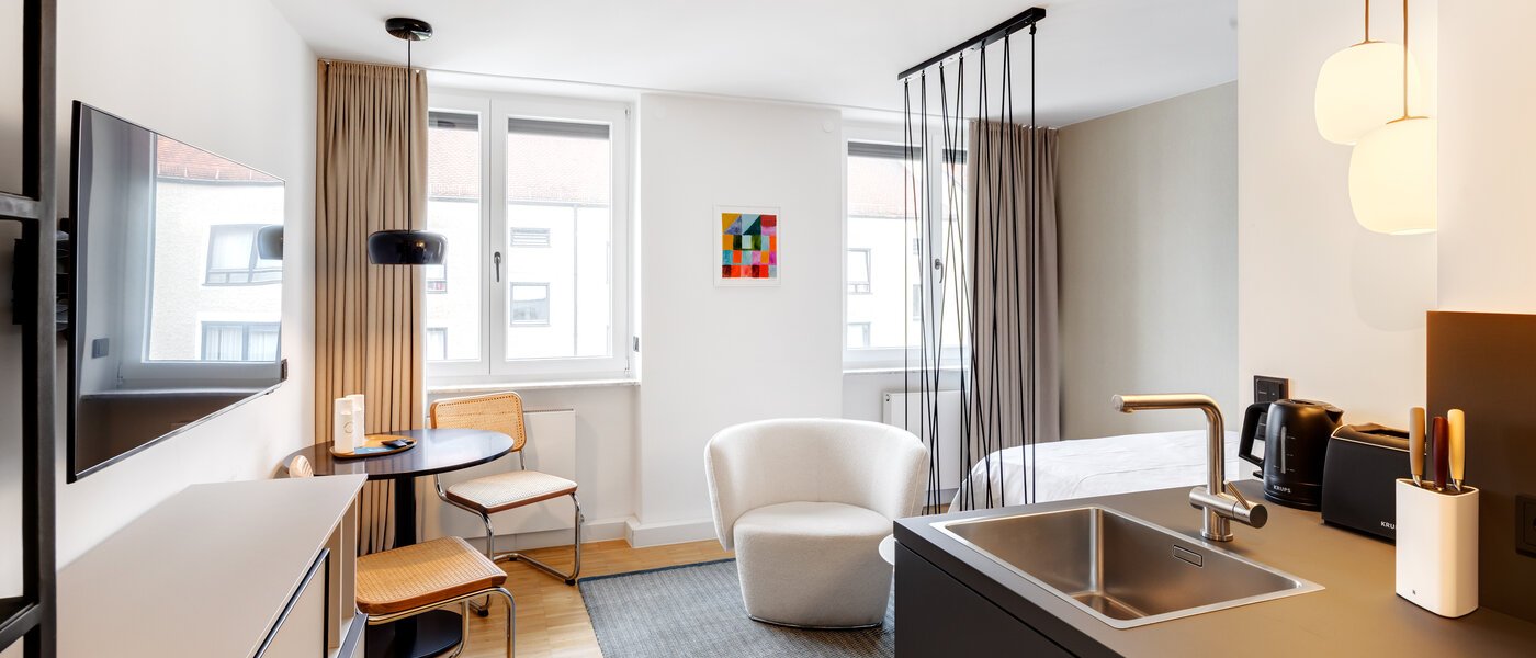 Apartment München Schwabing-West (rund um den Hohenzollernplatz) 01 Wohnbereich 14592