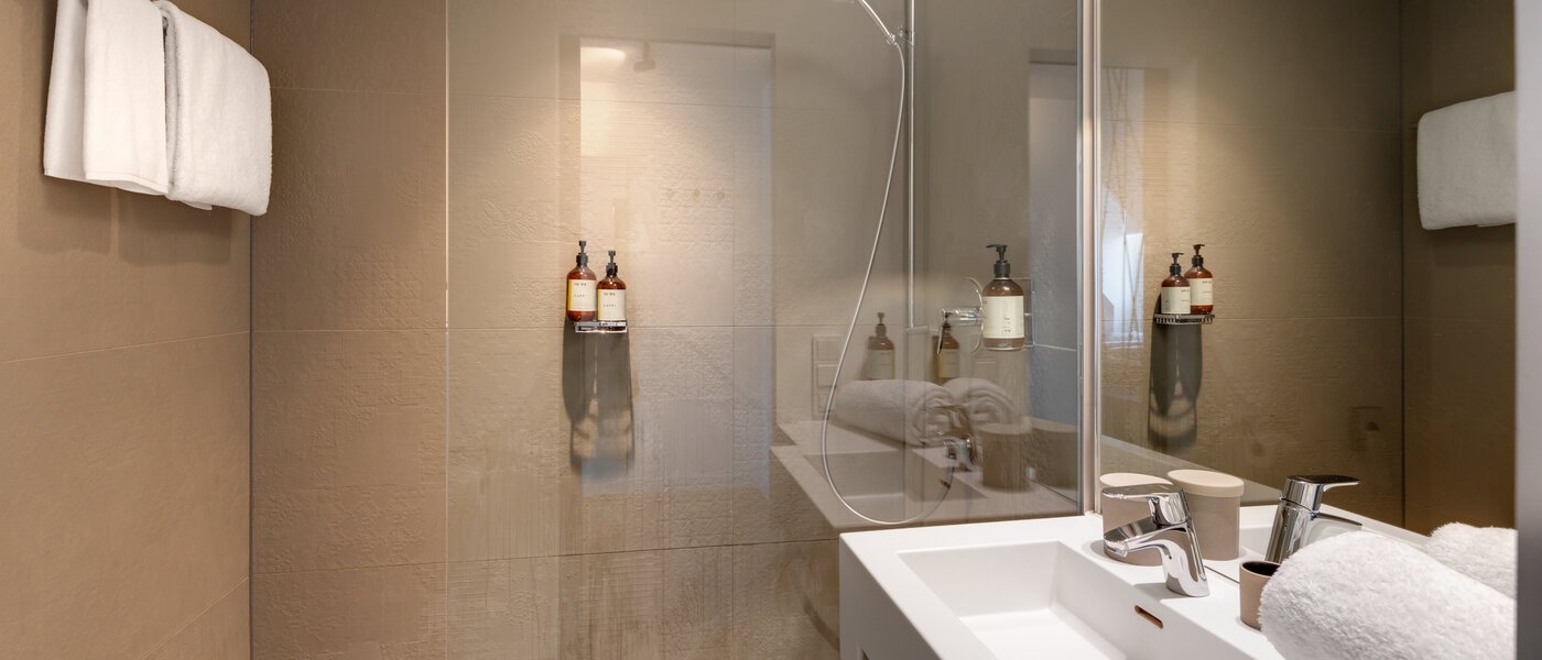 Apartment München Schwabing-West (rund um den Hohenzollernplatz) 01 Badezimmer 14593