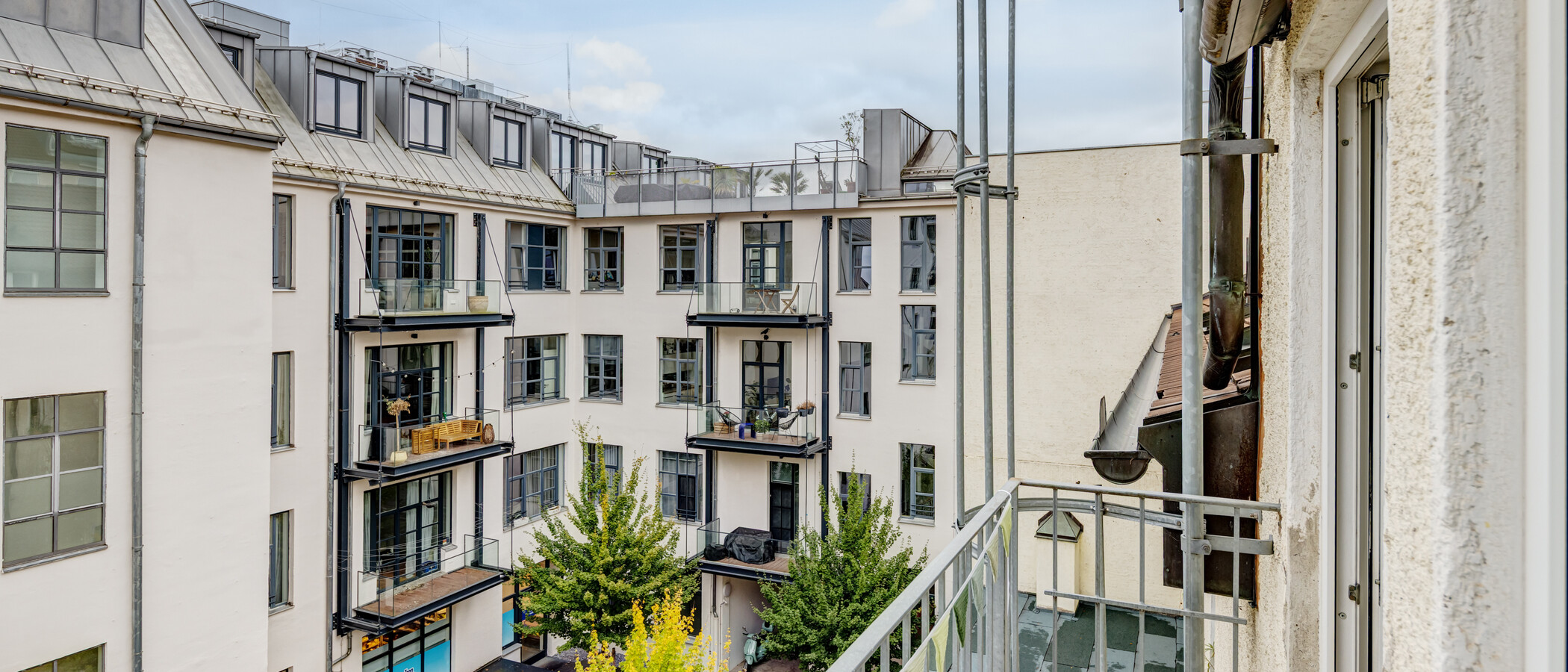 Dachgeschosswohnung München Ludwigsvorstadt 01 Balkon 14609