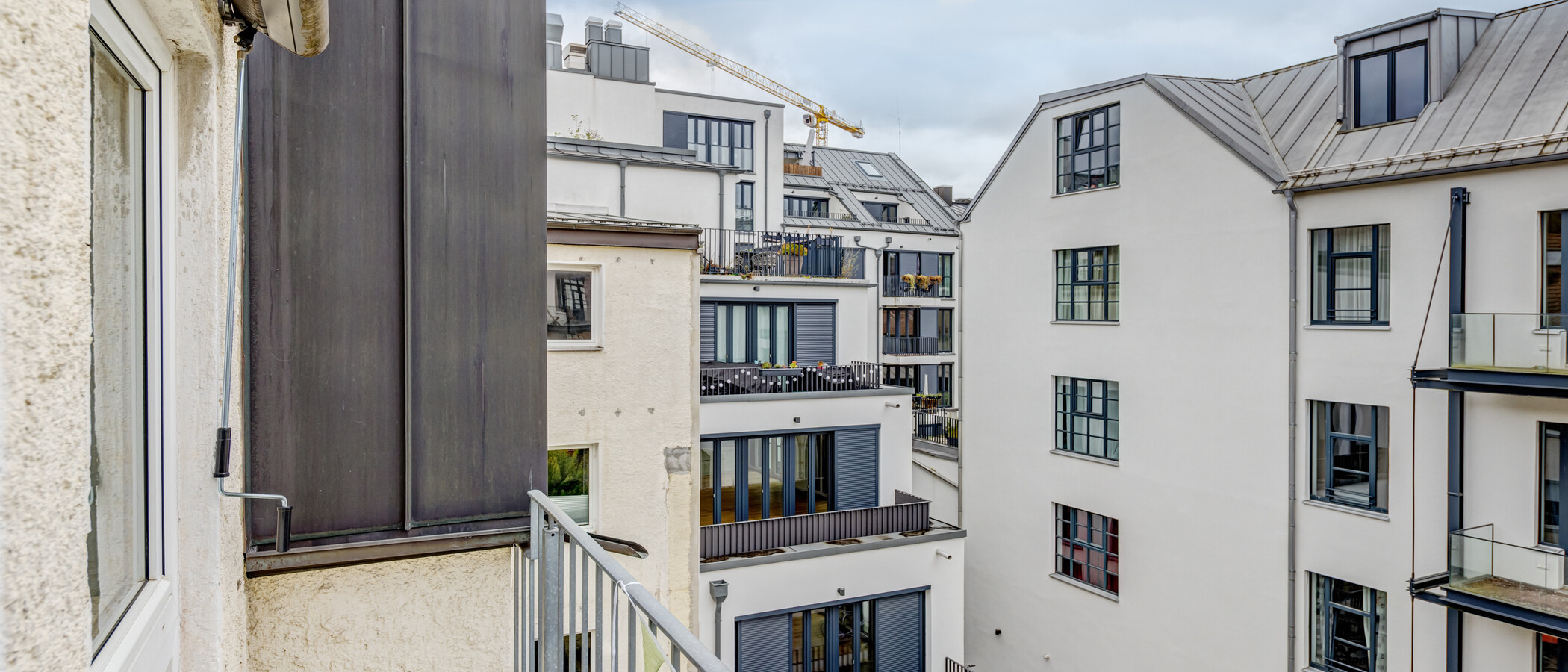 Dachgeschosswohnung München Ludwigsvorstadt 02 Balkon 14609